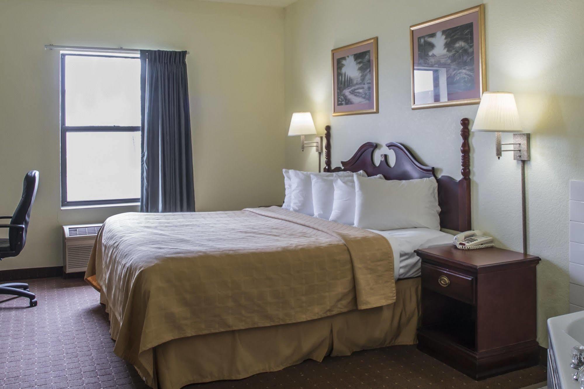 Quality Inn Harrisburg Zewnętrze zdjęcie